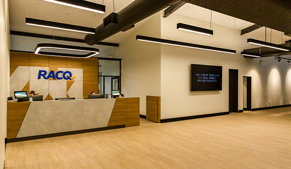 mobility-centre-front-desk