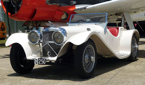 British_Jaguar SS 100 1939