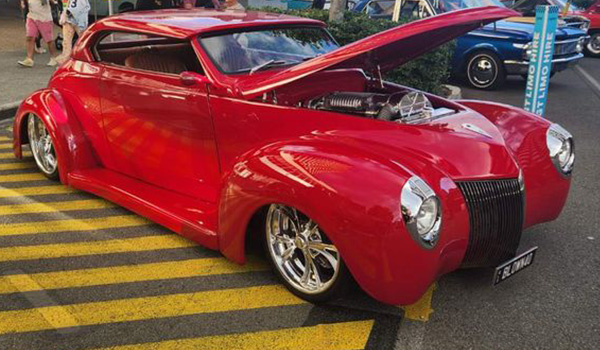 Modified_Ford Cabriolet 1940