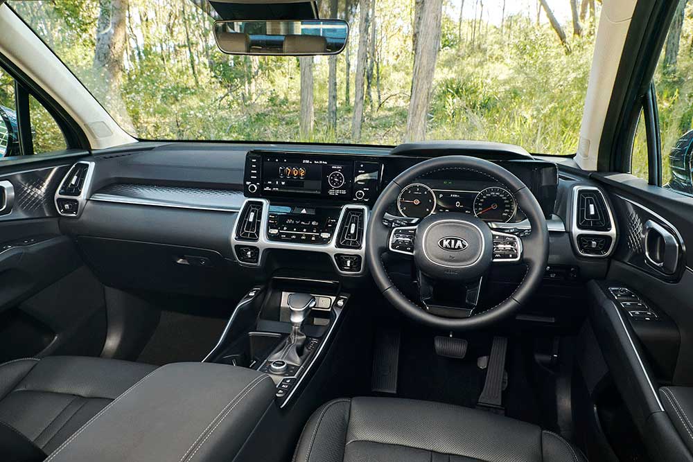 Kia Sorento Sport interior.