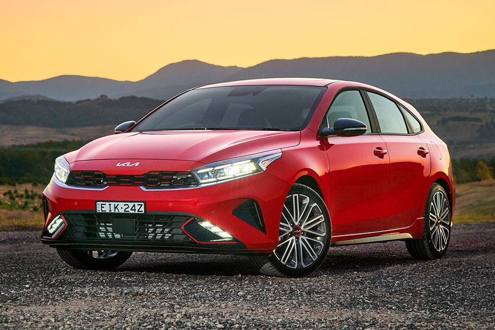 Kia Cerator GT front view.