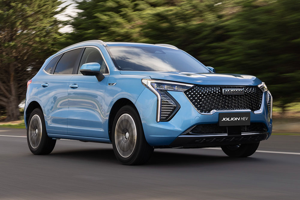 GWM Haval Jolion 1.5 Ultra hybrid on the road.