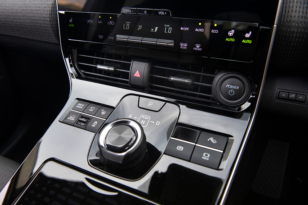 Subaru Solterra controls.