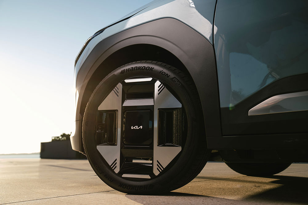 Kia EV3 Earth wheels.