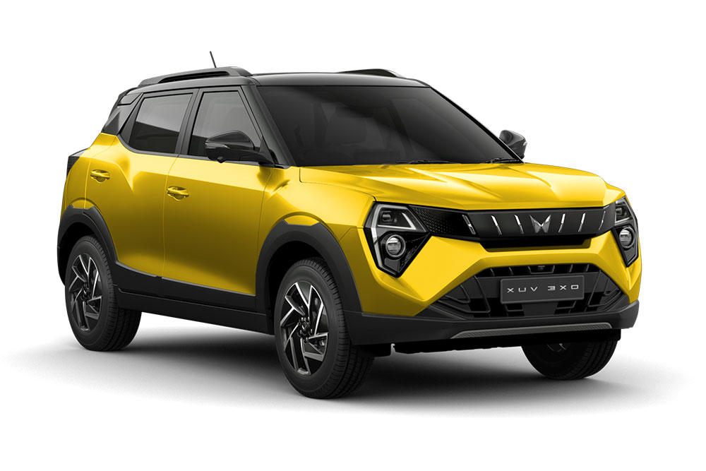  Mahindra XUV 3XO side view.