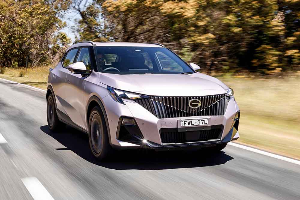 EMZoom on the highway.