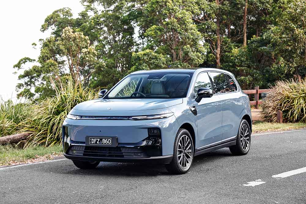 Leapmotor B10 parked.