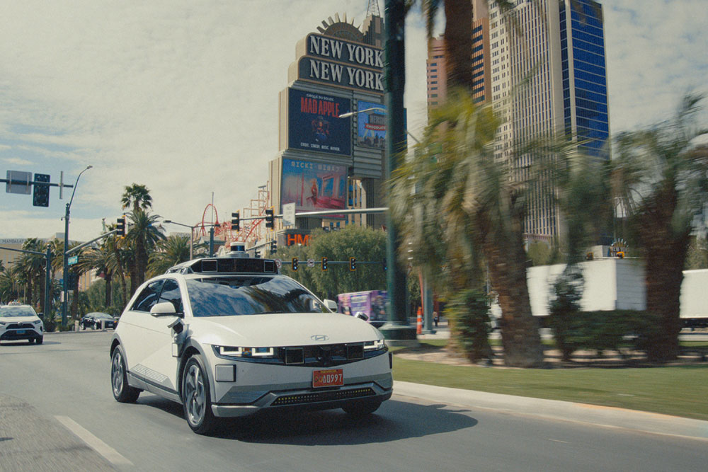 Hyundai Ioniq5 robotaxi in Las Vegas.