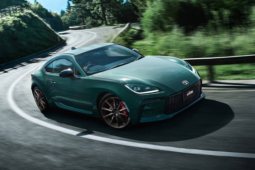 Toyota GR86.