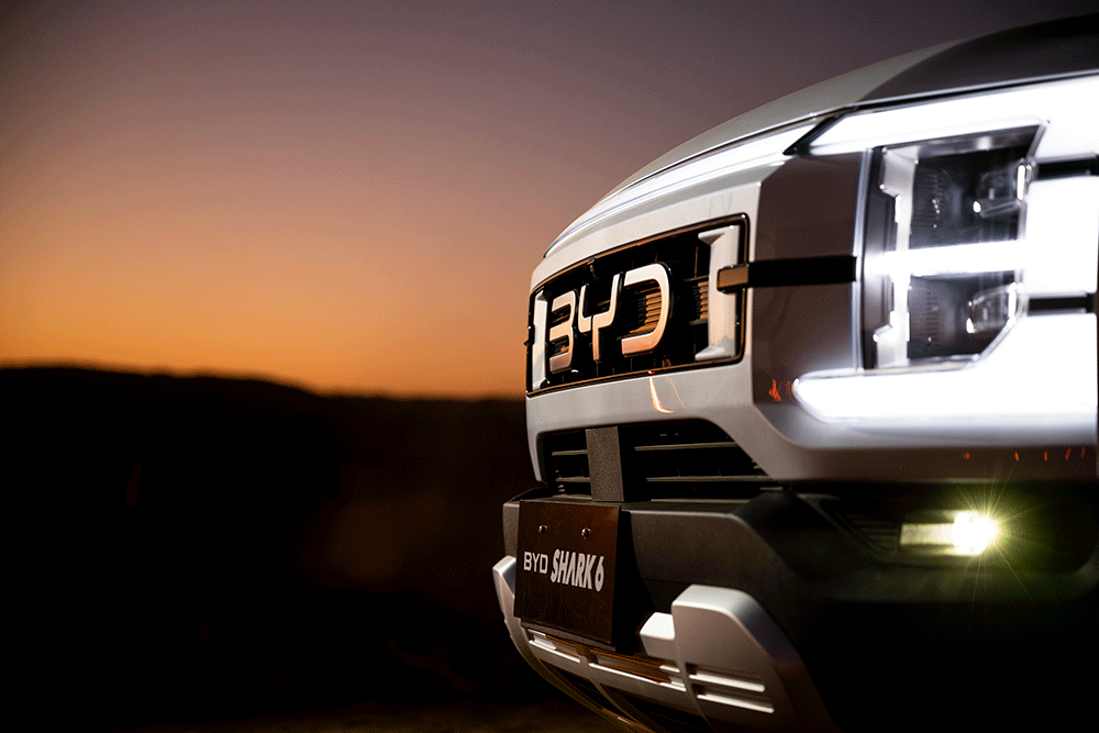 A view of the BYD Shark 6 PHEV grille.