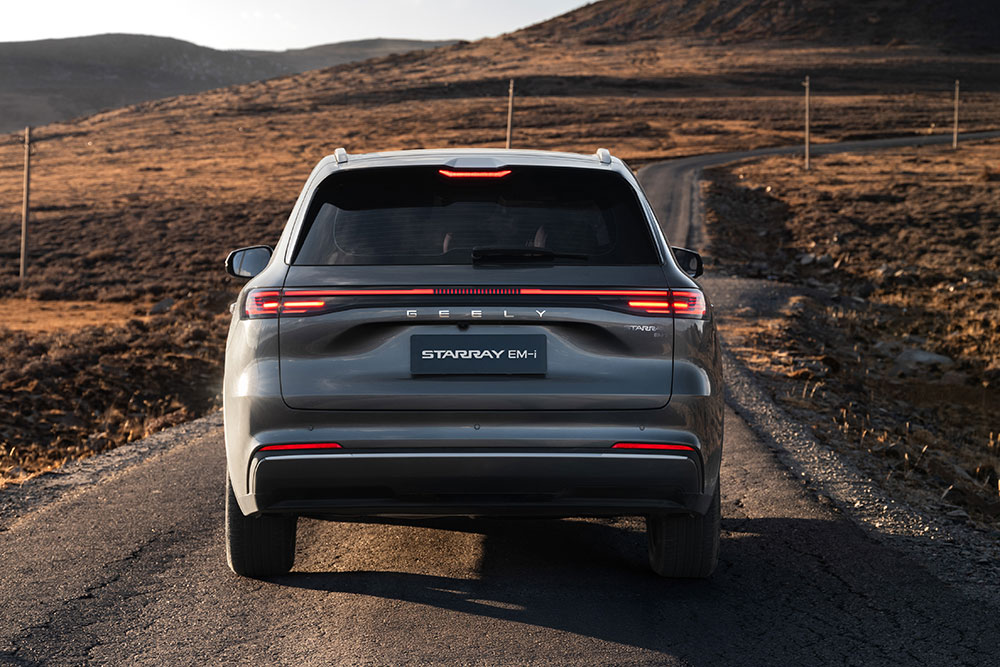 Geely Starray EM-i rear view.