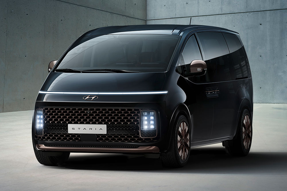 Hyunndai Staria.