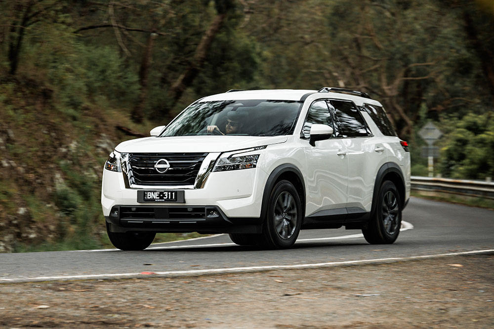 Nissan Pathfinder front view.