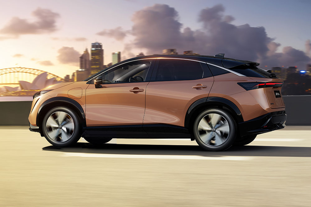 Side view of the Nissan Ariya.