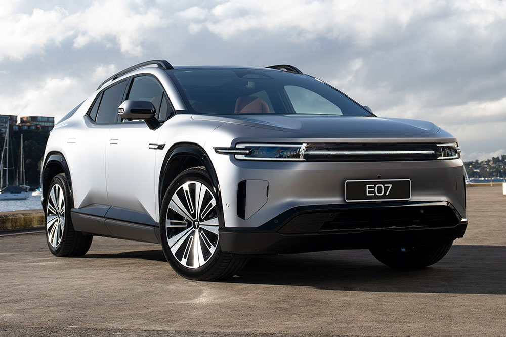 Deepal E07 front view.