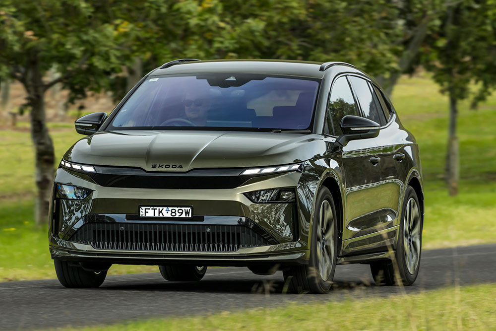 Skoda Enyaq Sportline front view.