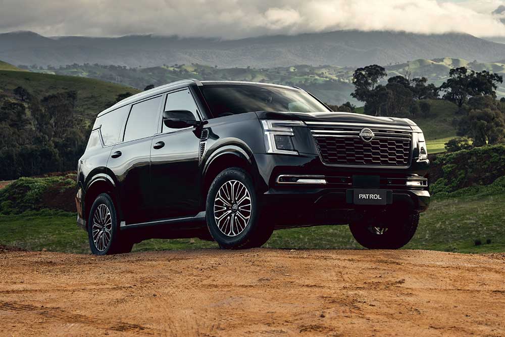 Front view of Nissan Patrol Y63.
