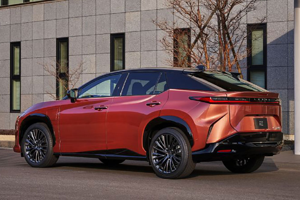 Lexus RZ 450e EV side view.