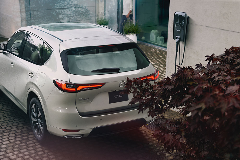 Mazda CX-60 rear image.