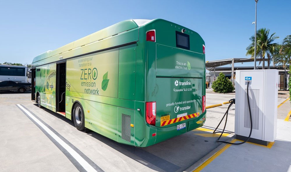 Brisbane electric bus gets recharged.