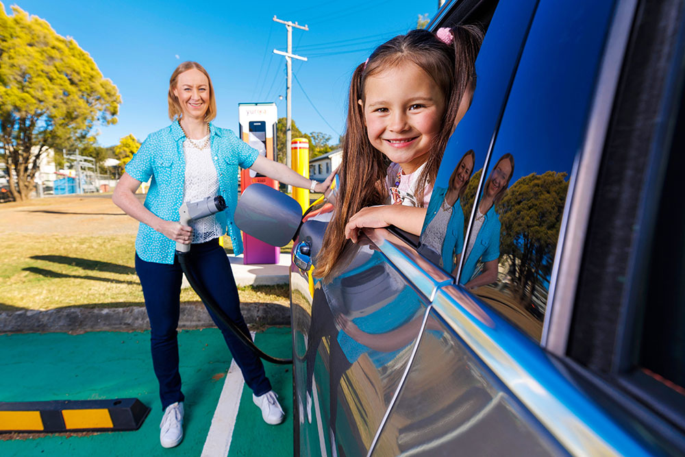 Karina Griffiths and niece Raquaya Thierry at the new Esk EV charging station. Photo by Josh Woning