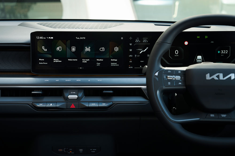 Kia EV9 GT-Line display panel.