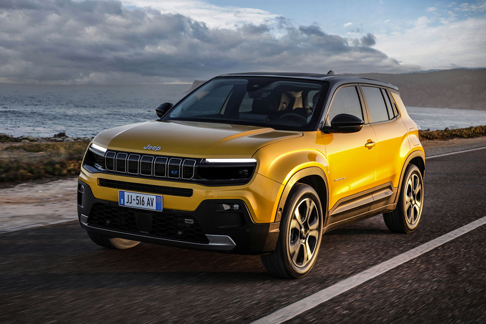 Jeep Avenger EV on the road.