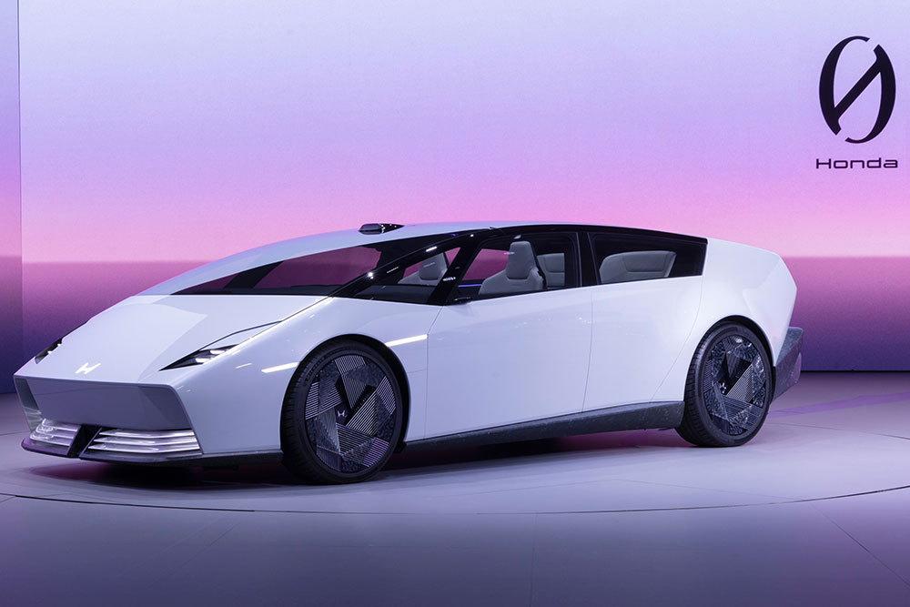 Honda O Series concept saloon EV.
