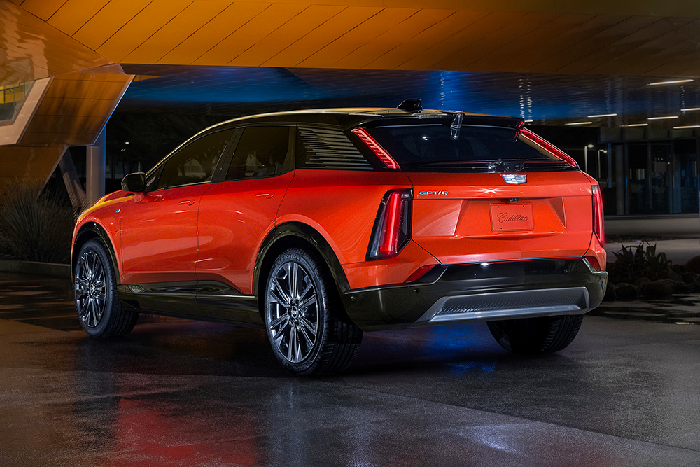 Cadillac Optiq rear side view