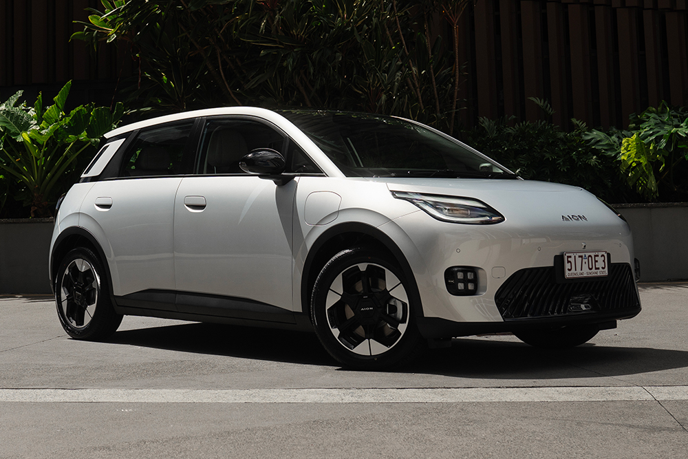 Front view of GAC Aion UT EV.