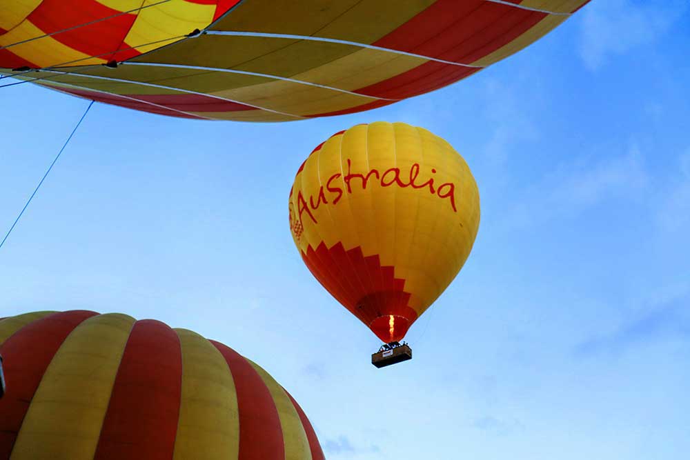 Hot air balloons taking off from Tabragalba.