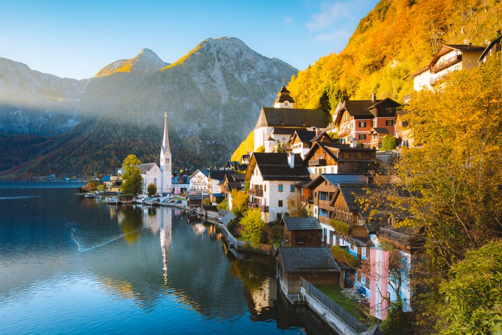 Hallstatt village on Hallstatter lake in Austrian Alps.