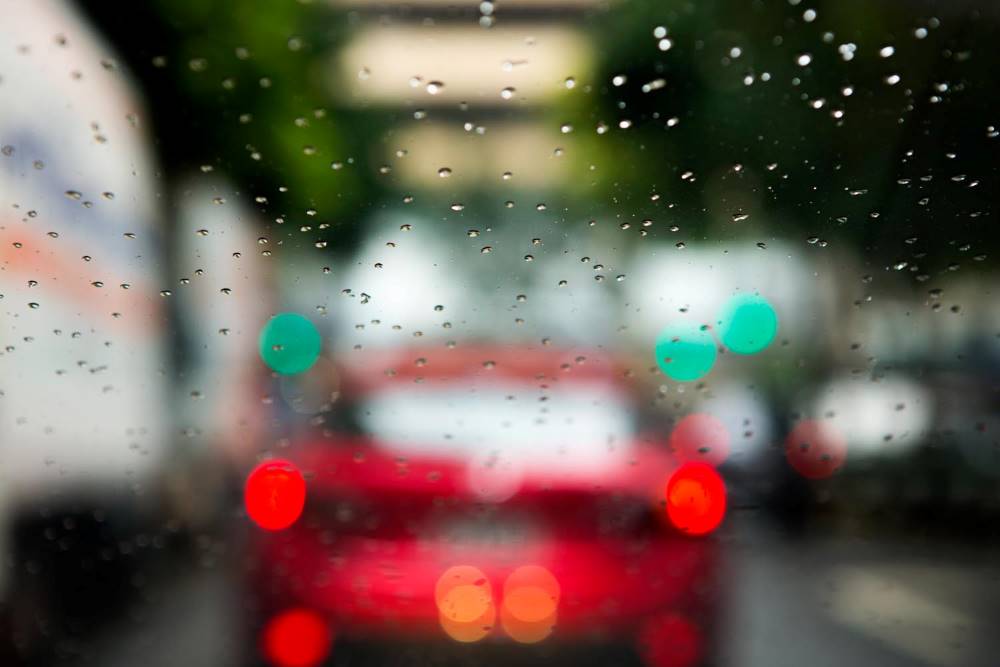 Rain drops on windscreen