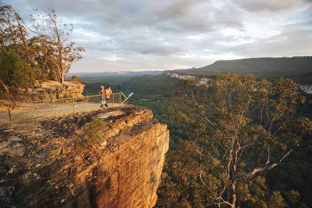 Carnarvon Gorge Boolimba Bluff