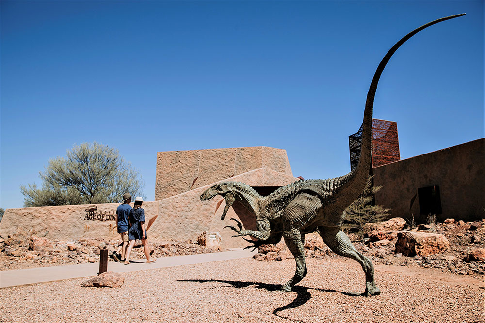 Entrance to the Australian Age of Dinosaurs museum, Winton.