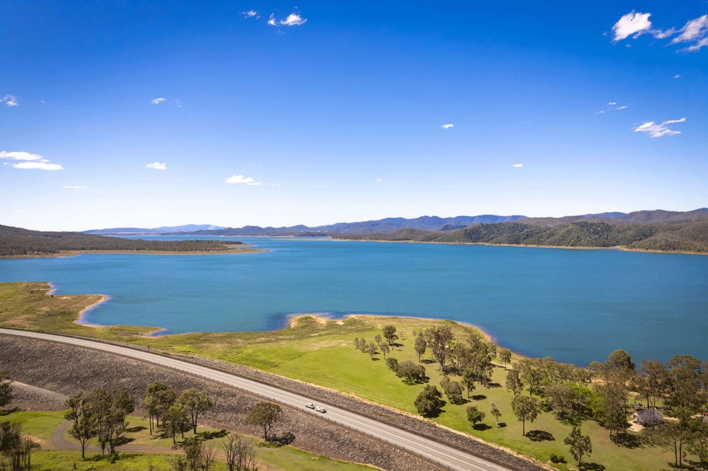 Wivenhoe Dam Road.