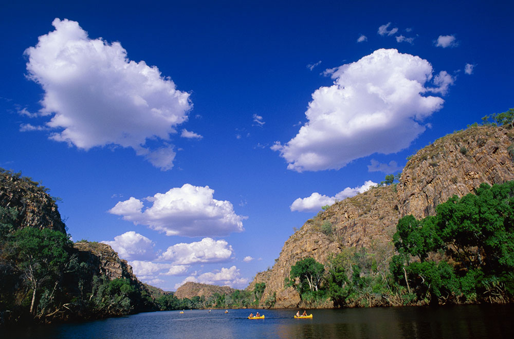 People canoeing in Nitmiluk (Katherine) Gorge.