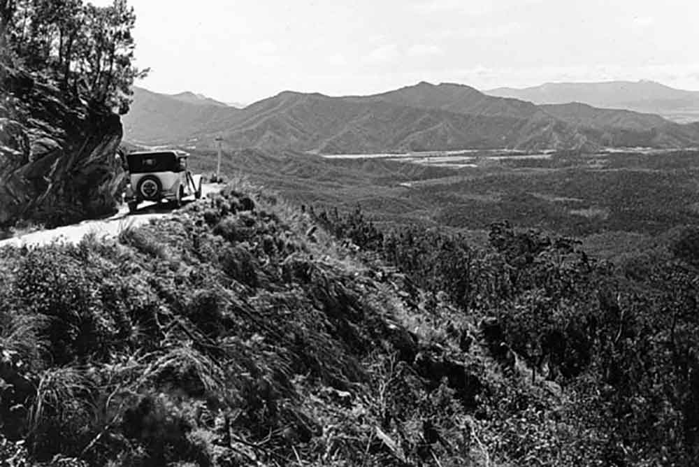 Car on the Gillies Range Road circa 1935.