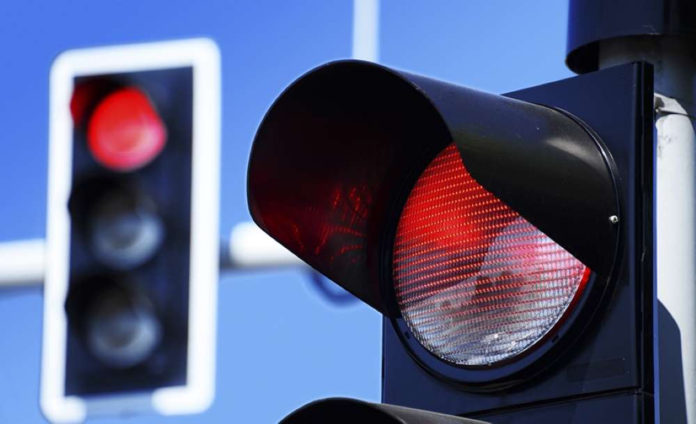 Red traffic light emergency
