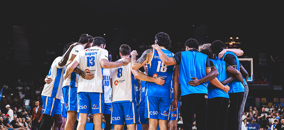 brisbane bullets arm in arm