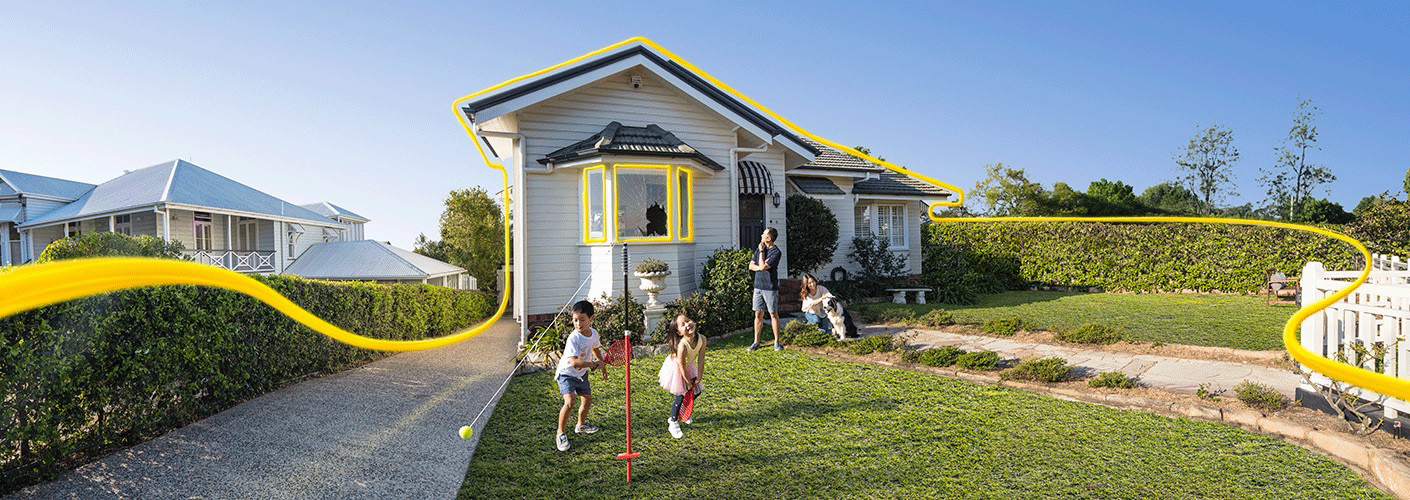 family-in-front-yard-1410x500px