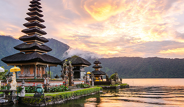 bali shrine and sunset travel