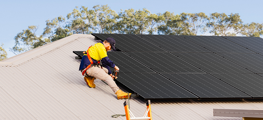 Solar mechanic on roof